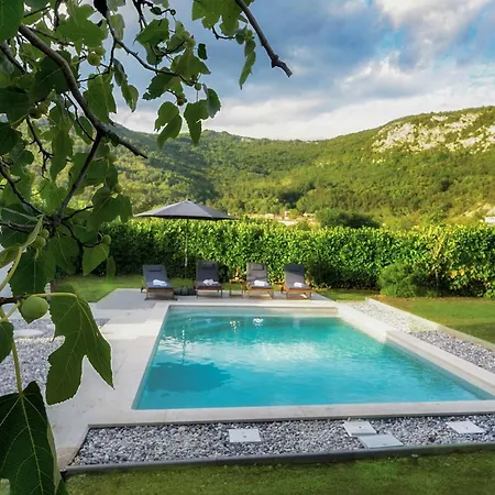 Stunning In * Buzet